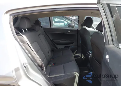 2021 Kia Sportage Lx z USA, uszkodzony, nr VIN KNDPM3AC4M7882610